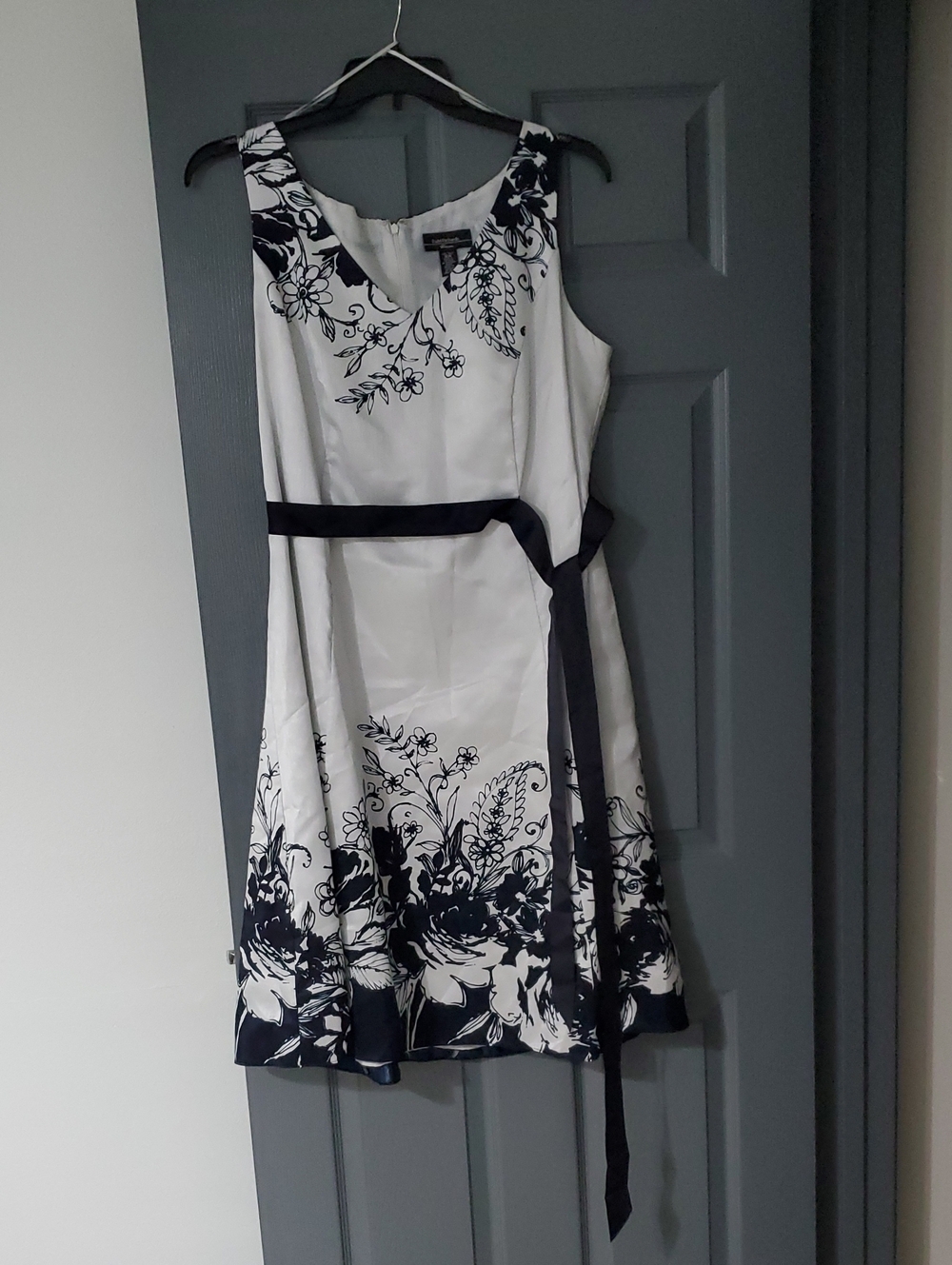 R&M Richards White Dress with Black Floral Print and Black Waist Sash